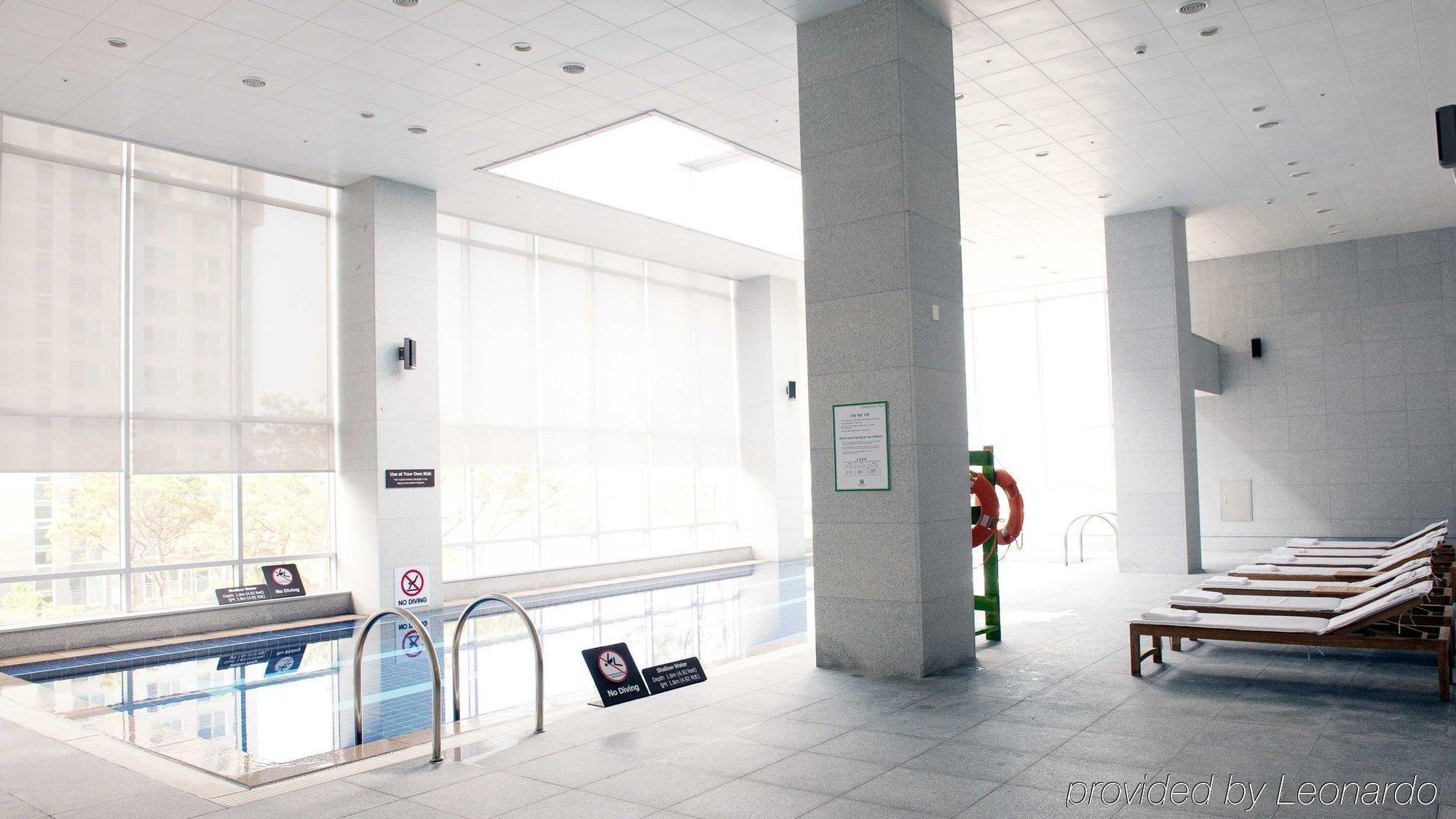 Ramada Plaza By Wyndham Gwangju Hotel Gwangju Metropolitan City Exterior foto